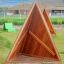 Tipi Nature wooden house háromszög alakú fa játszóház kültéri használatra